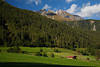 003079_Alpengipfel ber Virgental Grnwiesen Naturfoto hochgelegene Grnlandschaft bei Obermauern