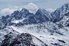 Bergspitzen der Alpengipfel Hohe Tauern mit Schnee Winterbild Naturfoto Zoom von Hochalpenstraße